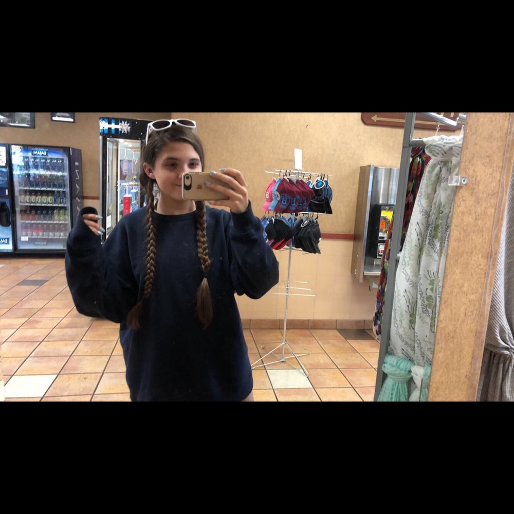 Meet your Posher, Sofia